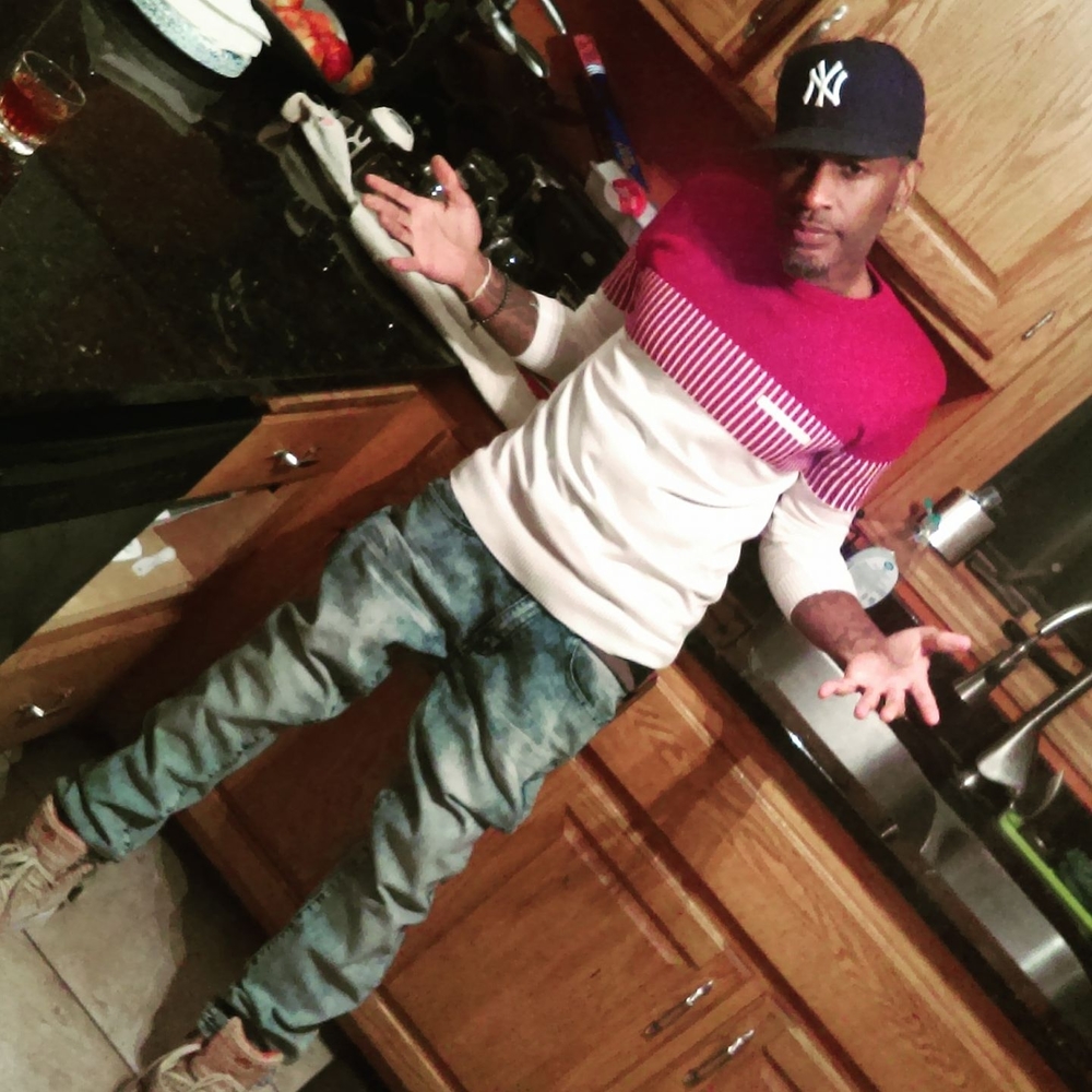 Meet your Posher, Lawrence